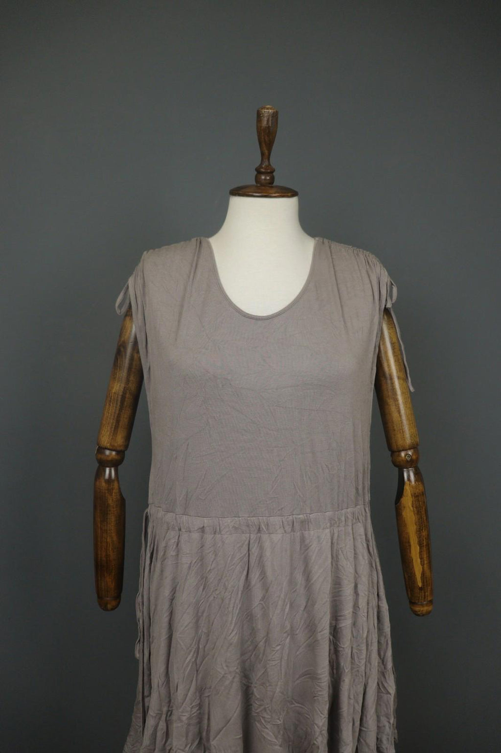 GUDRUN SJODEN Gray Viscose Blend Scoop Neck Shoulder Tie Babydoll Dress – Size M