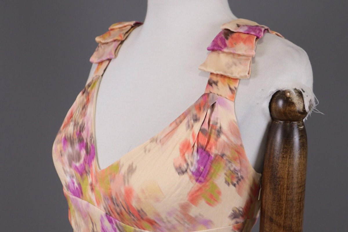 GIANNI VERSACE Multicolor Floral 3D Sleeveless V-Neck Blouse Tank Top – Size 40