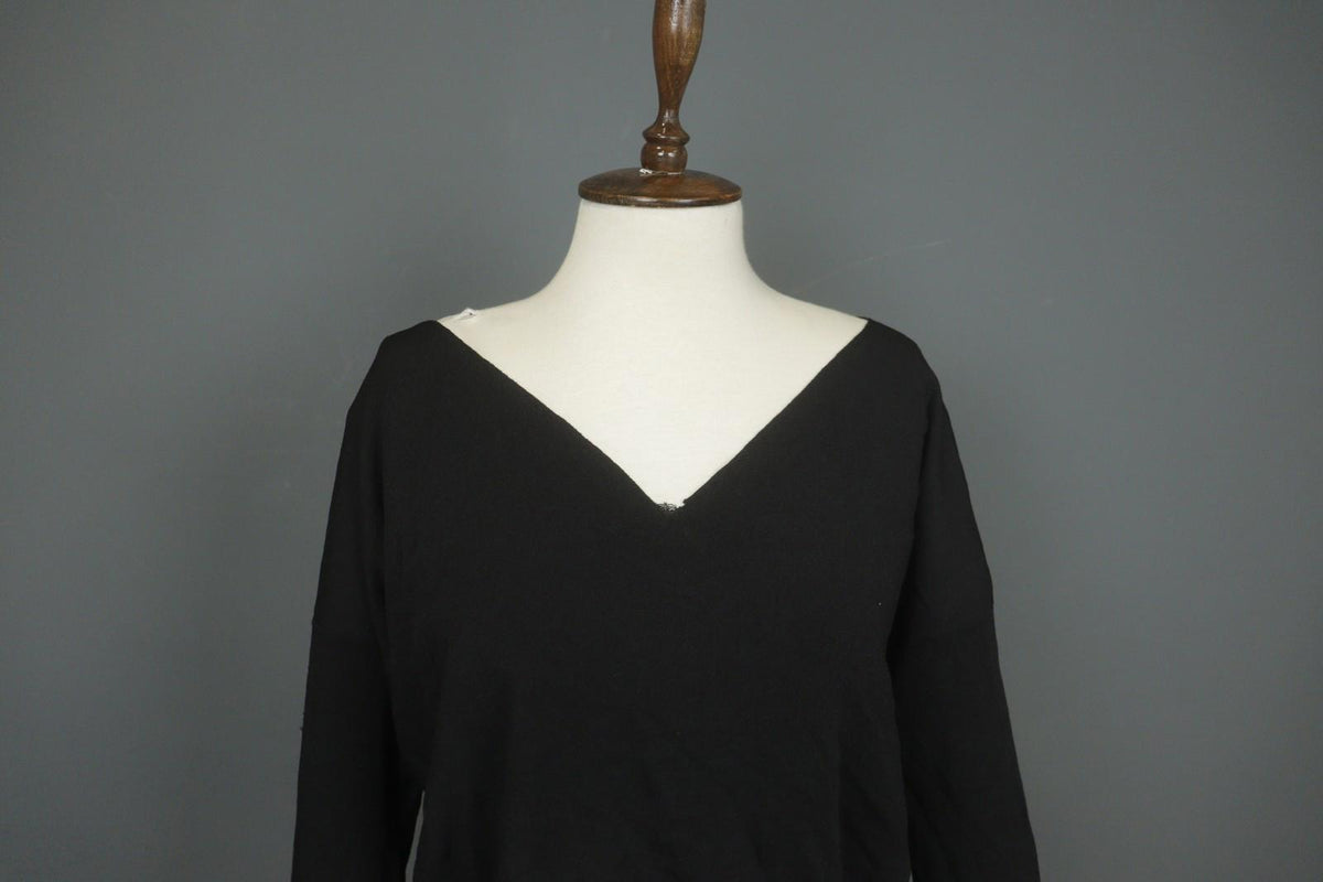 SARAH PACINI Black & White Viscose Long Sleeve V-Neck Pullover Sweater – Size One
