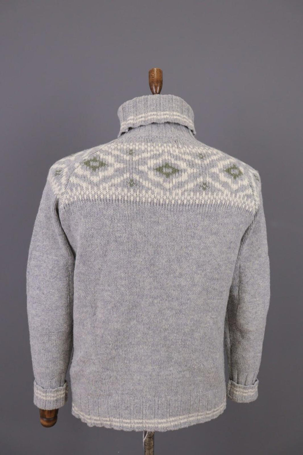 DEVOLD Gray Vintage Fair Isle Turtle Neck Wool Knit Ski Sweater – Size M