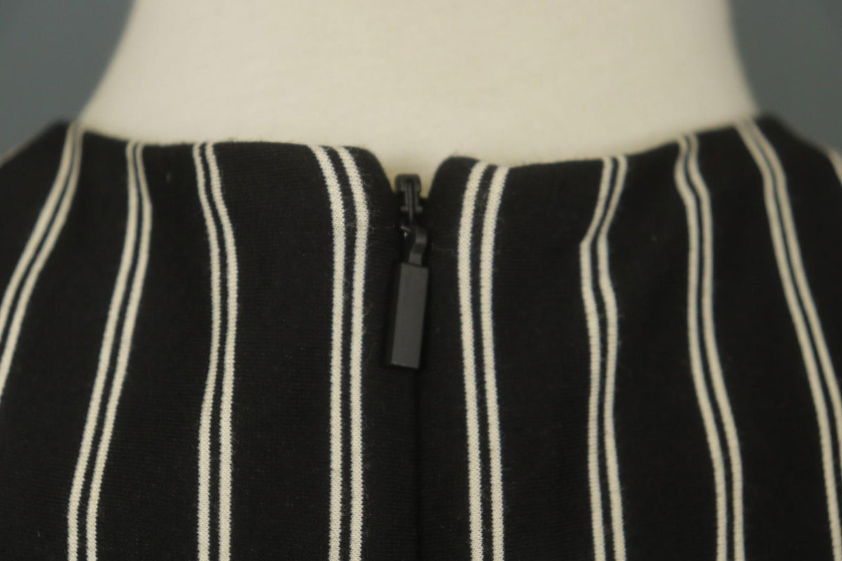 MAX MARA Black White Striped Viscose Deep V-Neck Back Zip Sheath Dress – Size S