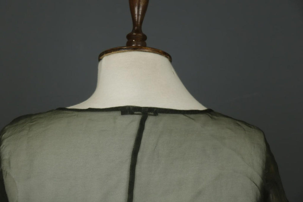 GRIZAS Green Long Sleeve Crew Neck Button Front Sheer Organza Blouse Top – Size L