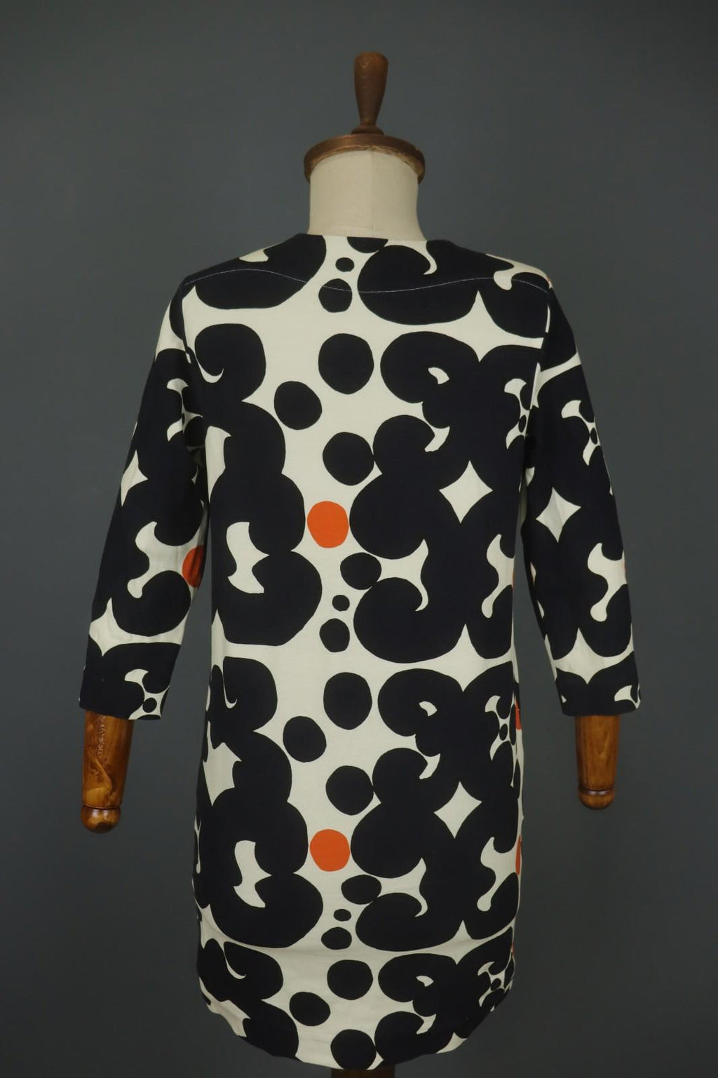 MARIMEKKO SIERRA Multi Patterned Viscose Snap Shoulder Sheath Dress – Size S