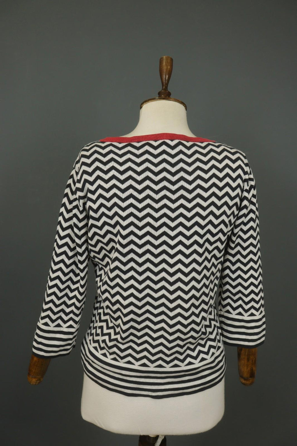 WEEKEND MAX MARA Multi Striped Knitted Long Sleeve Round Neck Sweater – Size XL