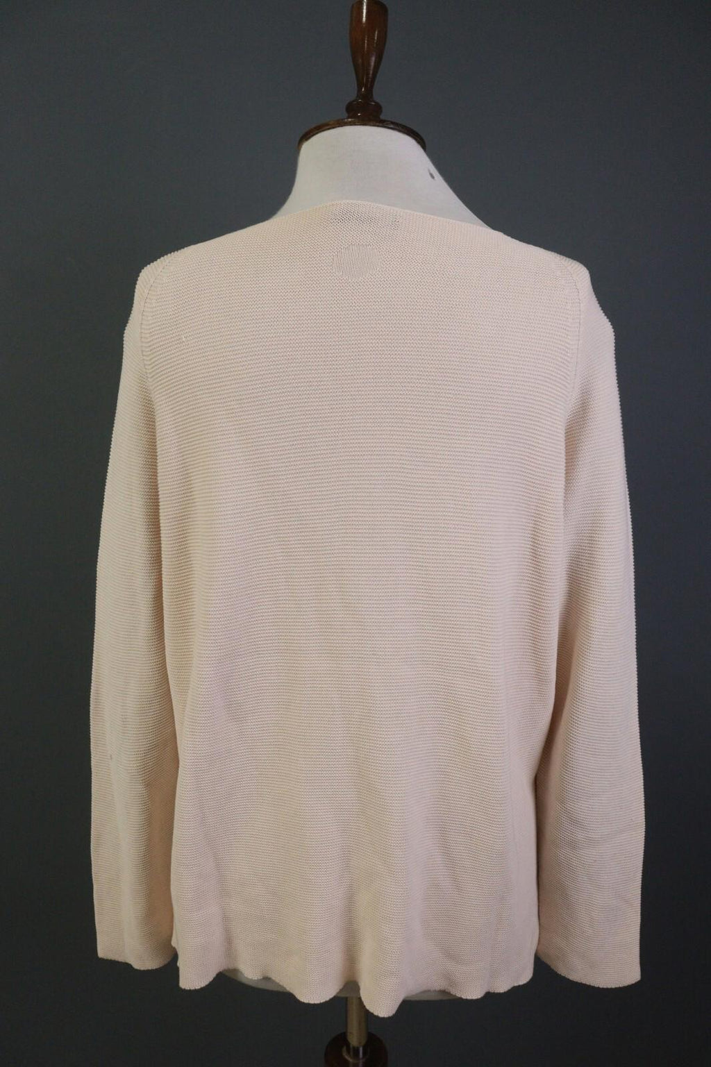 OSKA Pink Long Sleeve V-Neck Pullover Knit Sweater