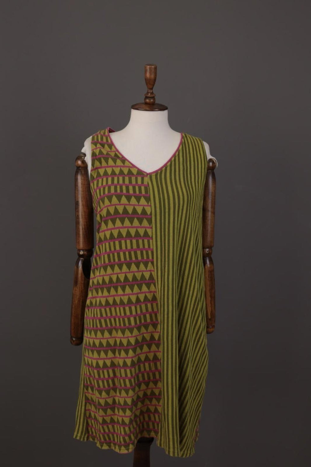 GUDRUN SJODEN Green Geometric Striped Sleevelss A-Line Short Dress – Size M