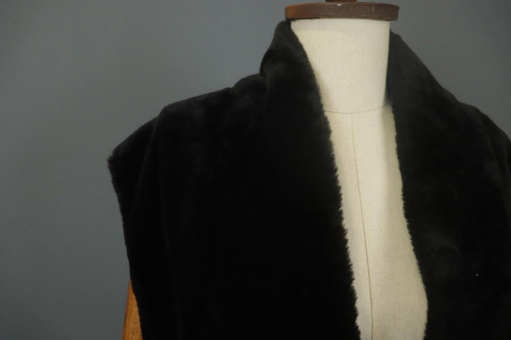 ANNETTE GORTZ Black Long Sleeve Toggle Front V-Neck Cardigan Sweater – Size 38