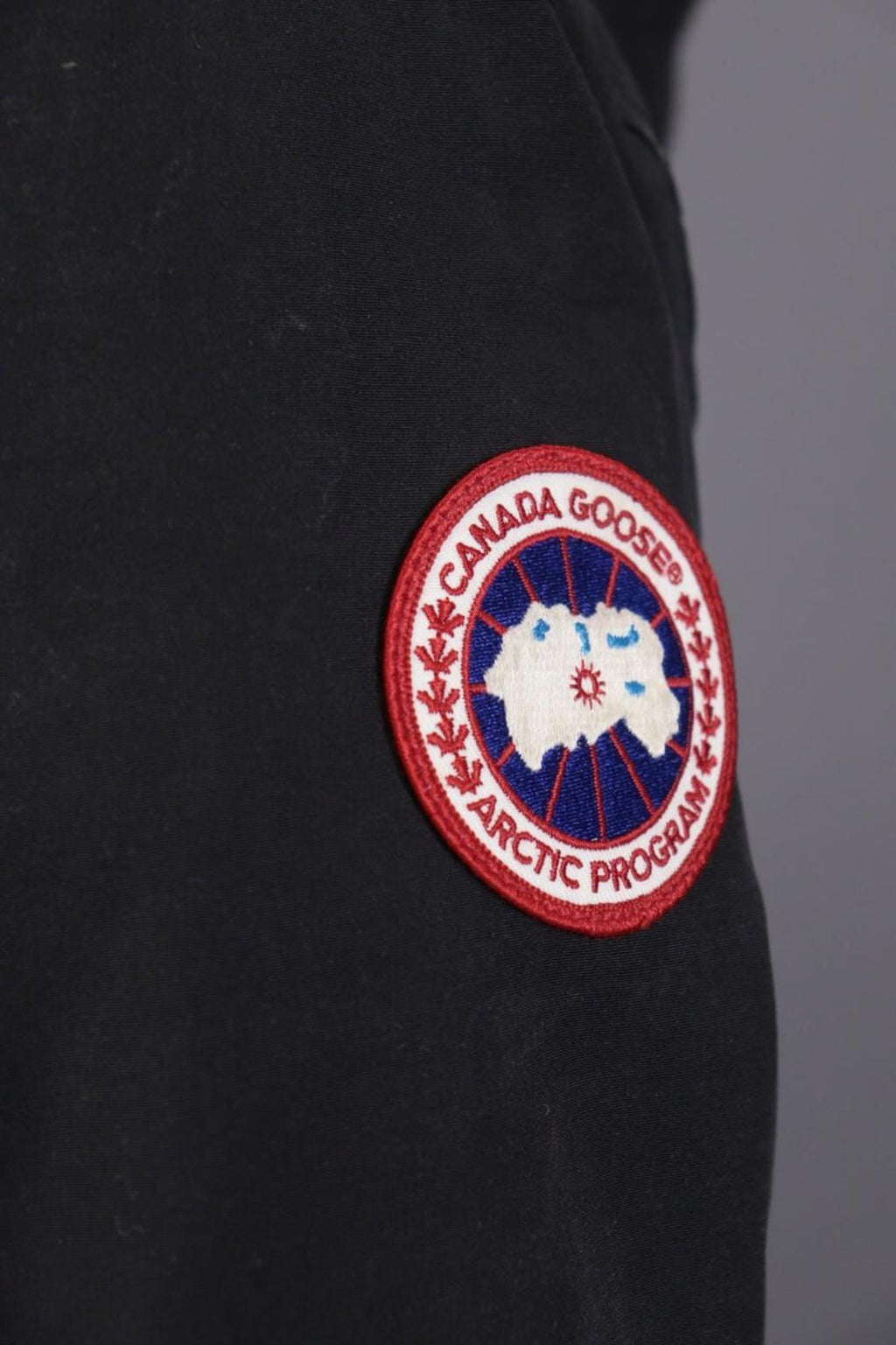 Canada Goose Black Multipockets Fur Down Cargo Hooded Jacket – Size S