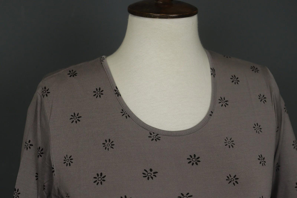 GUDRUN SJODEN Gray & Black Floral Silk Long Sleeve Round Neck Blouse Top – Size M