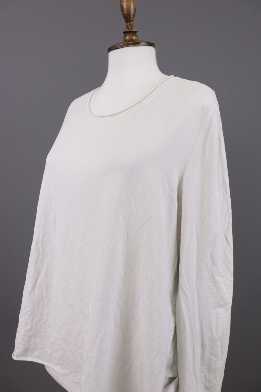 Oska White Long Sleeve Lightweight Summer Top Shirt – Size 5 / 2XL