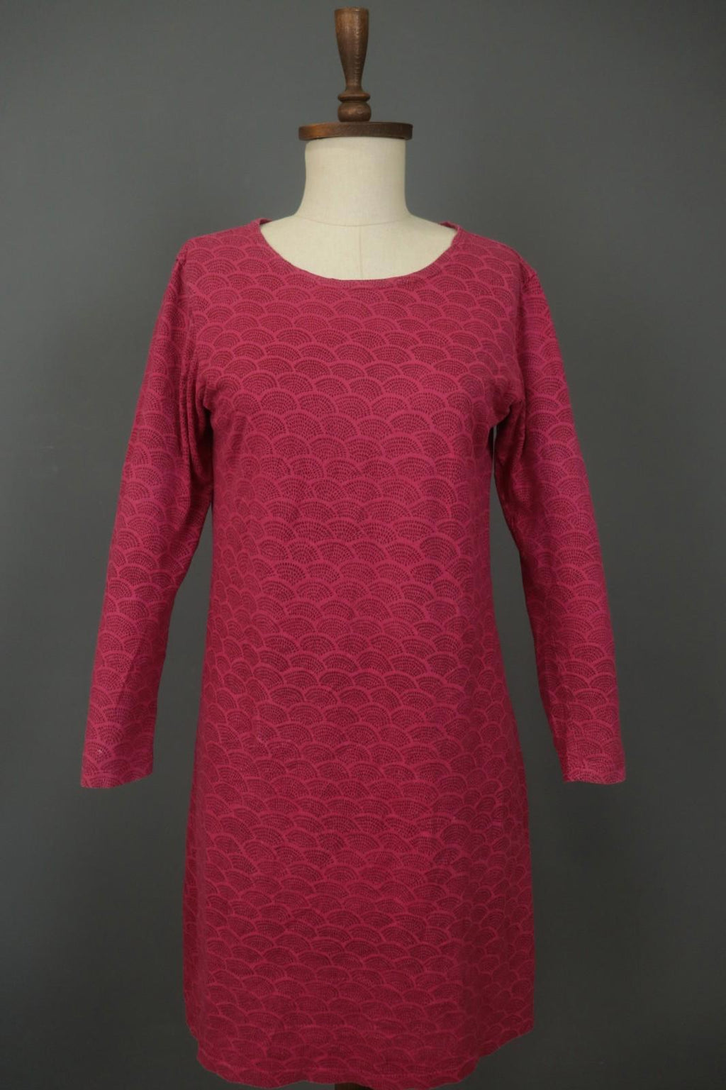 MARIMEKKO Red Dotted Cotton Round Neck Long Sleeve Casual Shift Dress – Size M