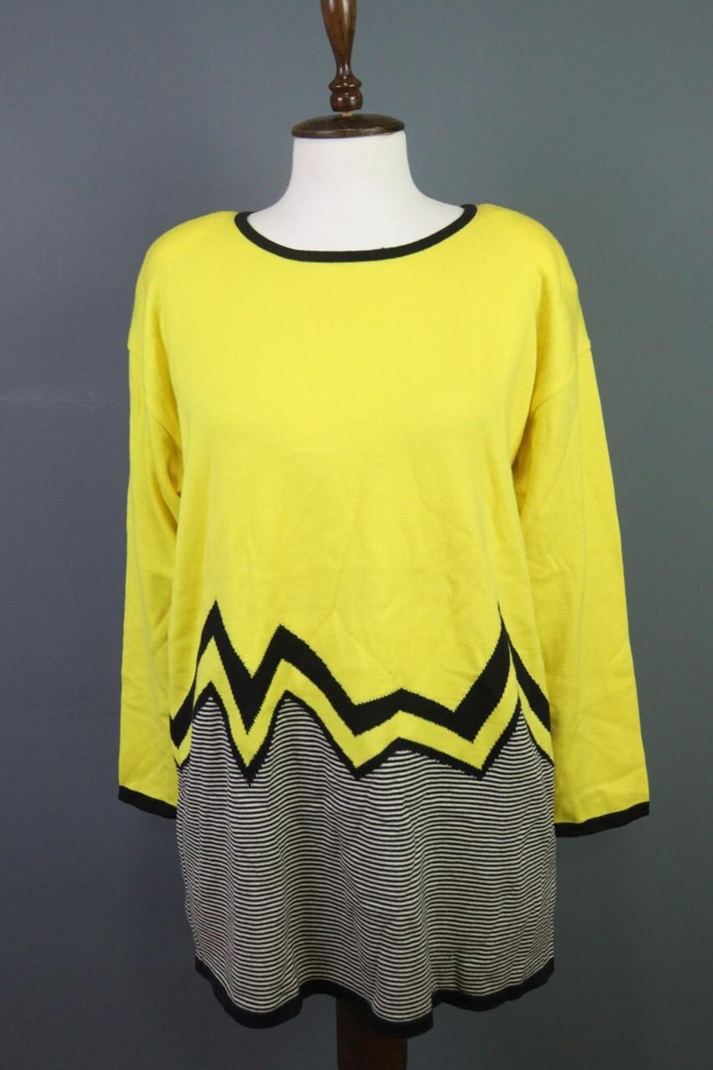 ESCADA Yellow Wool Long Sleeve A-Line Geometric Shift Midi Dress – Size 38