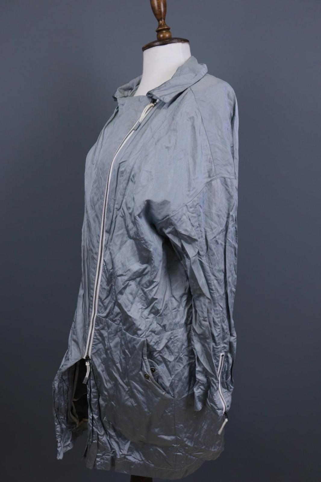 ANNETTE GORTZ Gray Collared Long Sleeve Full Zip Windbreaker Rain Coat – Size 42