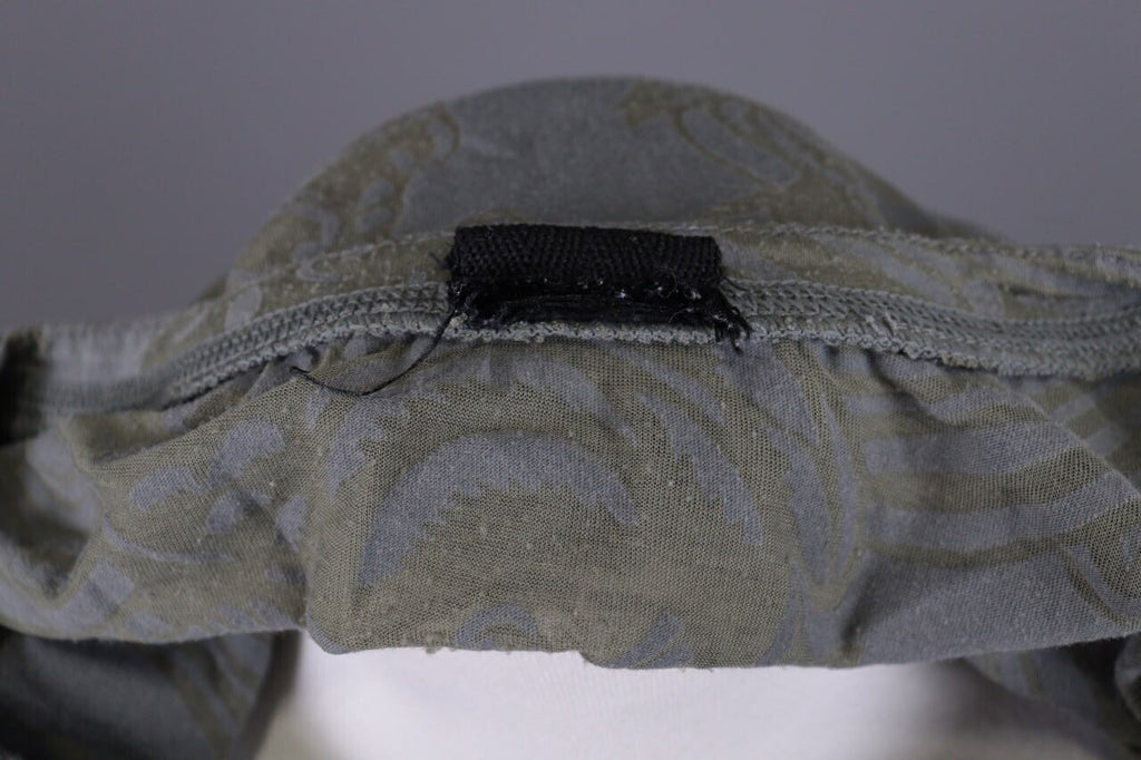 Rundholz Gray Floral Mesh Knit Lightweight Distressed Lagenlook Pullover – Size L