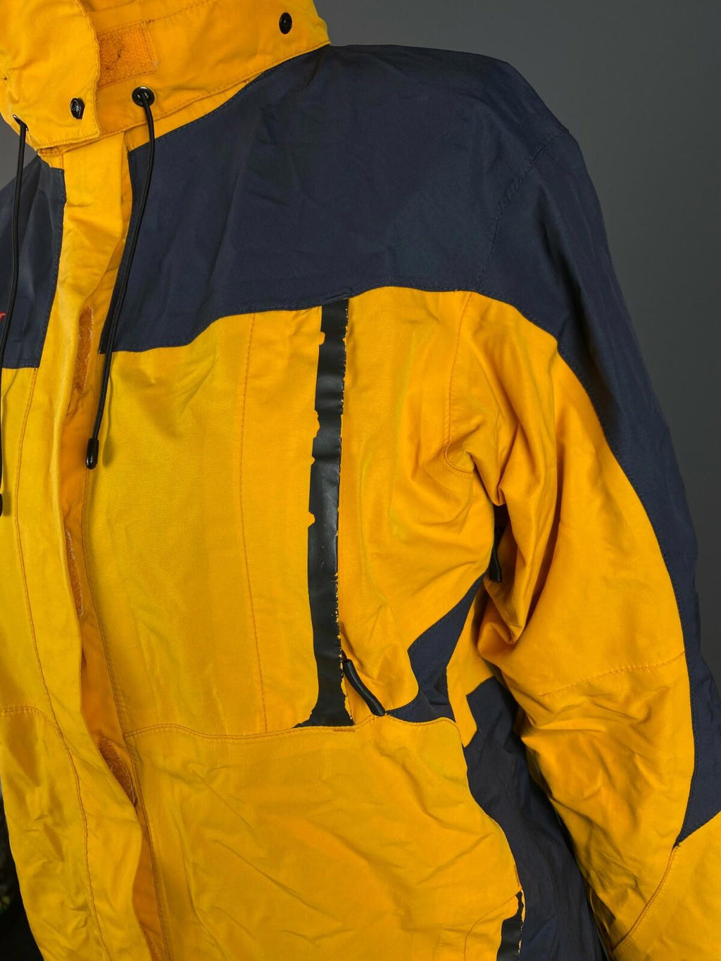 MAMMUT GORE-TEX XCR Zip-In System Full Zip Hooded Outdoor Jacket – Women's S