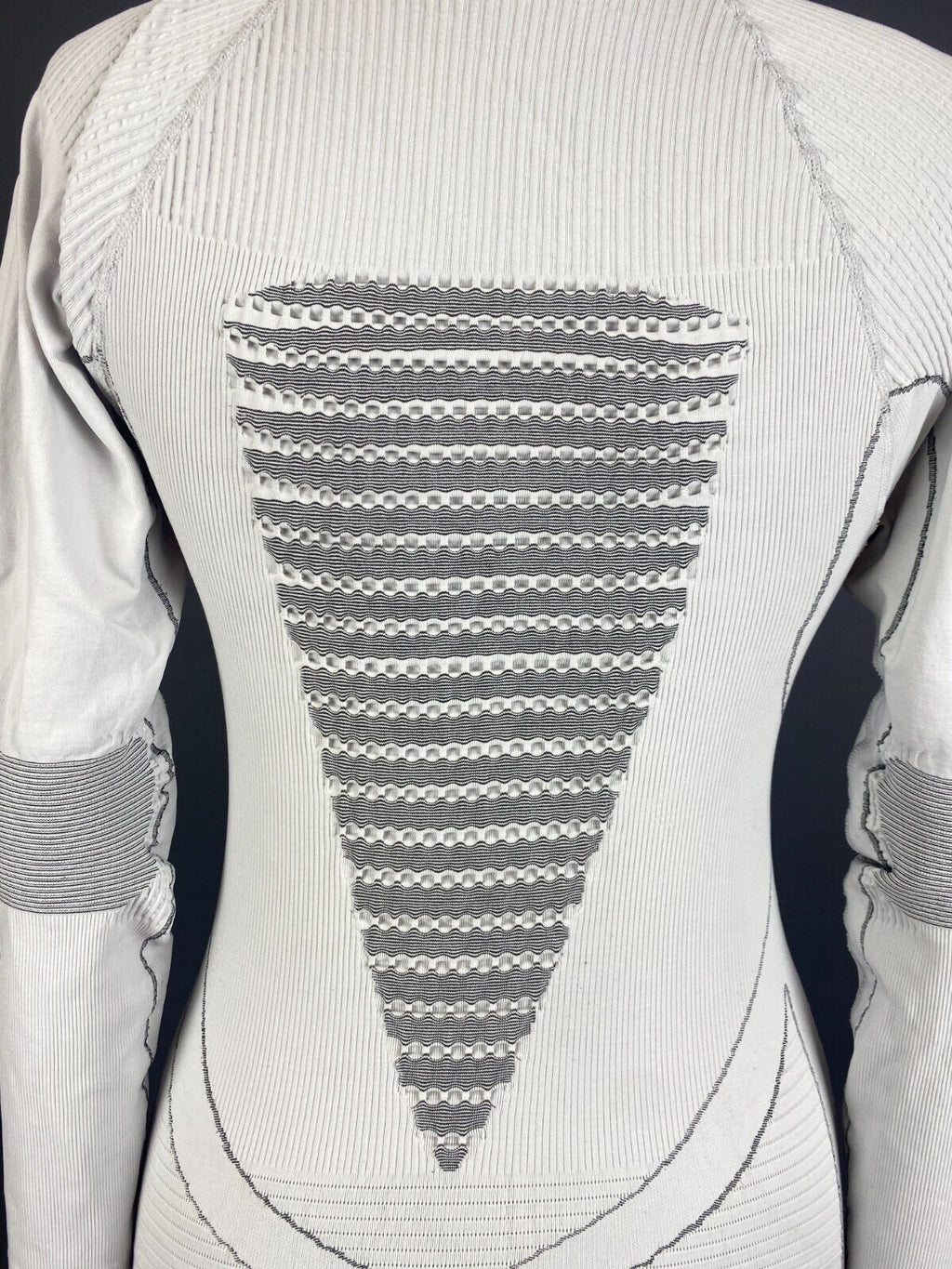 X-Bionic White Long Sleeve Top Jersey Base Layer Thermo Short – Size S/M