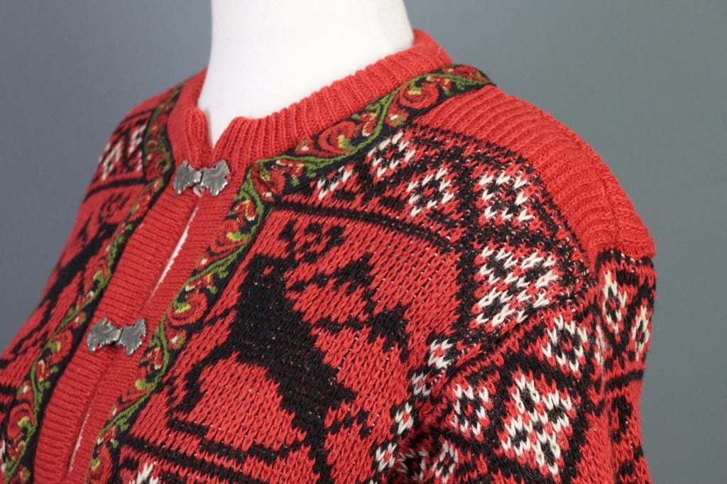 NORDSTRIKK Red Wool Fair Isle Snowflakes Clasp Knit Ski Sweater – Size S