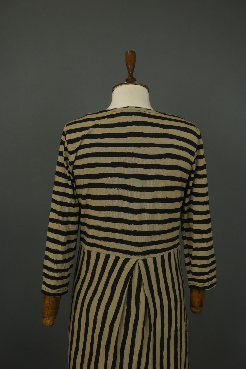 GUDRUN SJODEN Brown Black Striped Lyocell Casual Round Neck Shift Dress – Size S