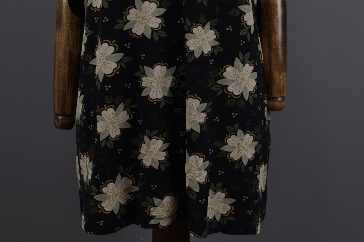 GUDRUN SJODEN Black Floral Relaxed Summer Short Sleeve Blouson Midi Dress – Size L