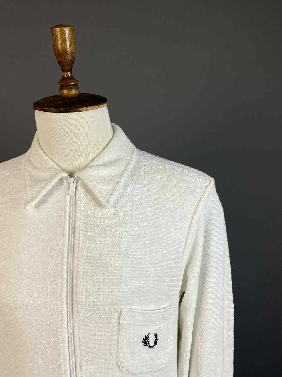 Fred Perry Reissues White Long Sleeze Full Zip Sweater – Men's S