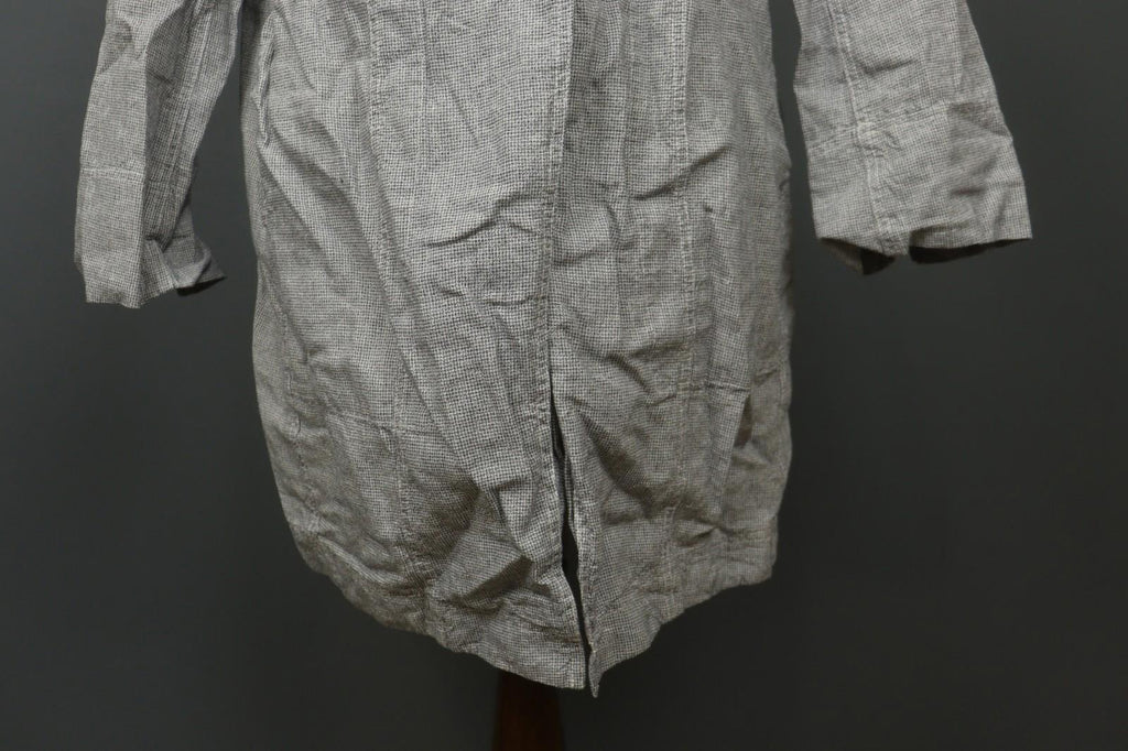 OSKA Gray Pleated Back Slit Sleeve Collared Button Front Shirt Dress – Size 2