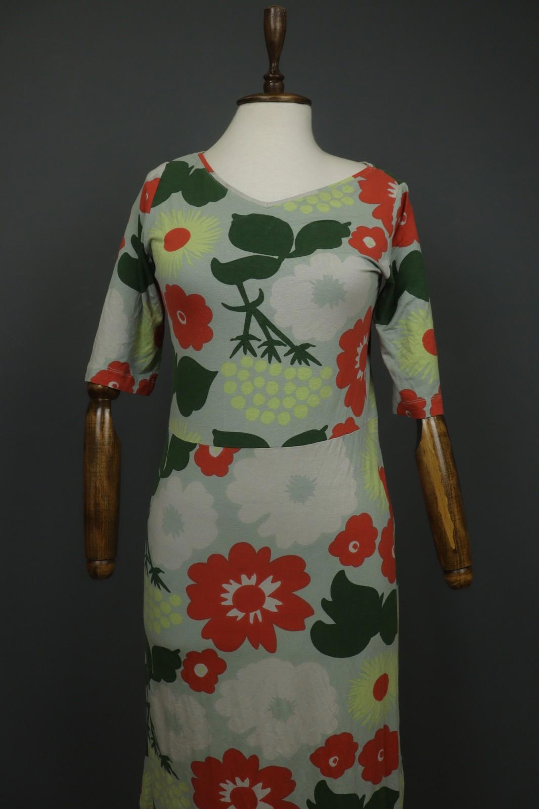 MARIMEKKO VIRRAN KUKKATORI Multi Floral Short Sleeve V-Neck Maxi Dress – Size S