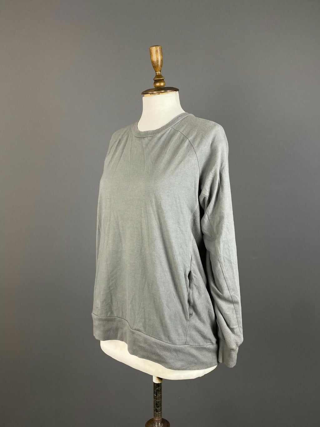 6397 Gray Cotton Long Sleeve Sweater – Women's S