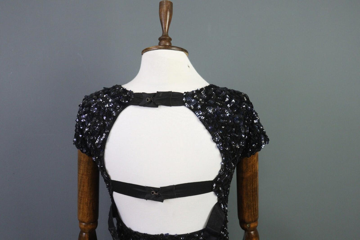 ALICE + OLIVIA Black Sequin Cap Sleeve Round Neck Top Blouse Shirt