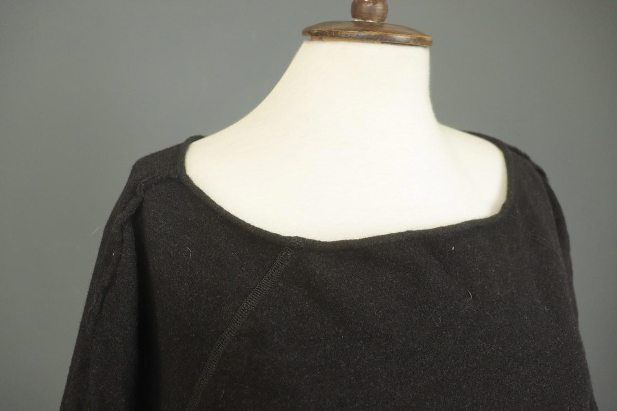 ANNETTE GORTZ Black Wool Long Sleeve Boat Neck Casual Pullover Blouse Top – Size M
