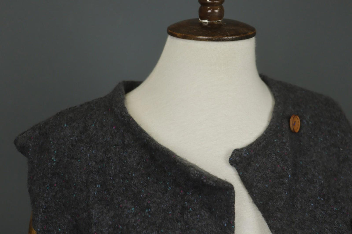 GUDRUN SJODEN Charcoal Gray Wool Sleeveless Button Front Cardigan Sweater – Size L