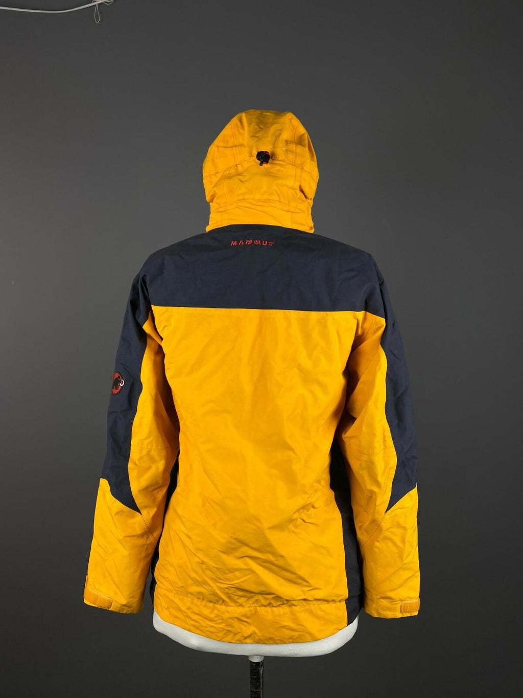 MAMMUT GORE-TEX XCR Zip-In System Full Zip Hooded Outdoor Jacket – Women's S