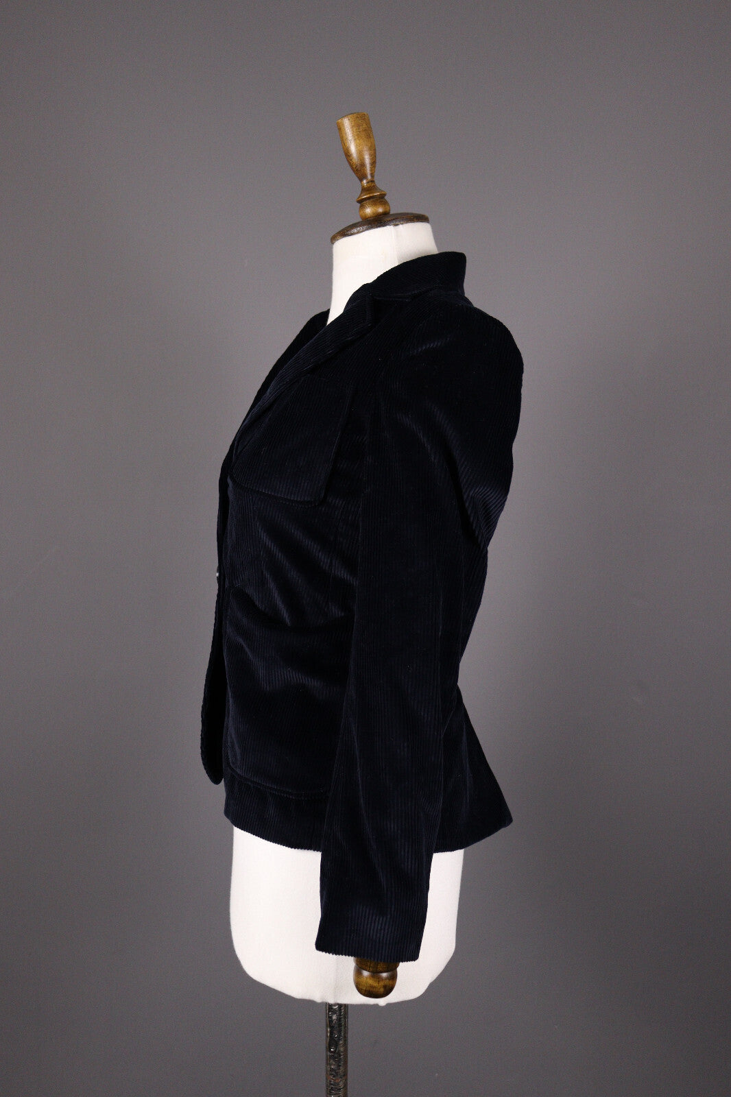 Weekend Max Mara Black Corduroy Two Button Blazer Jacket – Size I 38 / GB 6