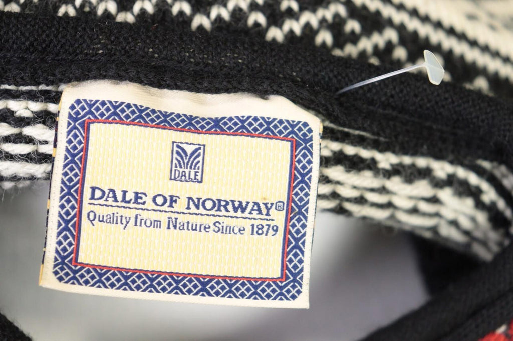 DALE OF NORWAY Black Clasp Fair Isle Wool Knit Ski Sweater