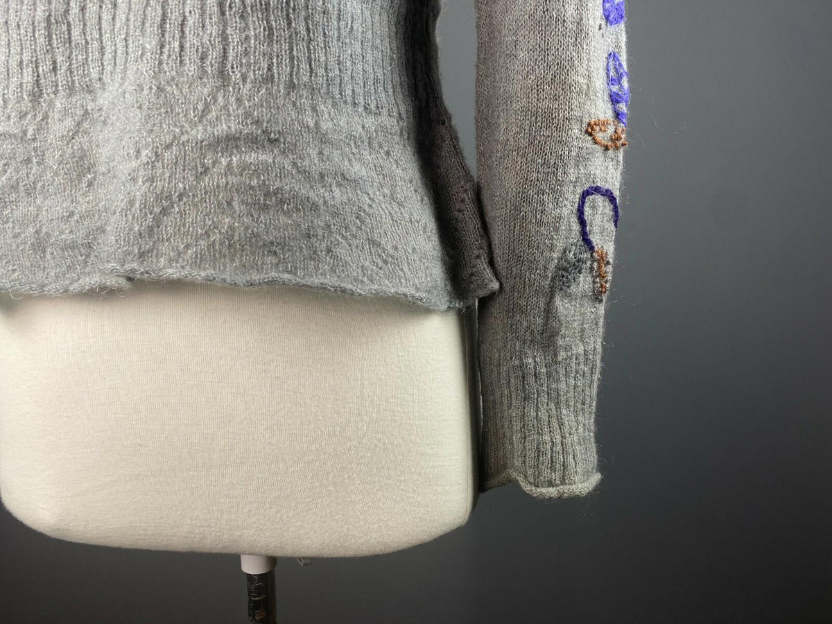 GUDRUN SJODEN Gray Mohair Wool Embroidered Floral Knited Sweater – Size M