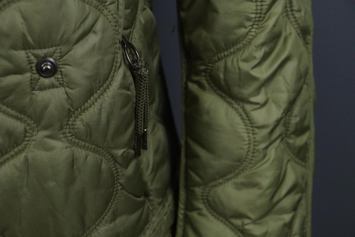 JET SET Green Nylon Long Sleeve Full Zip Snap Button Cuff Quilted Jacket – Size 2