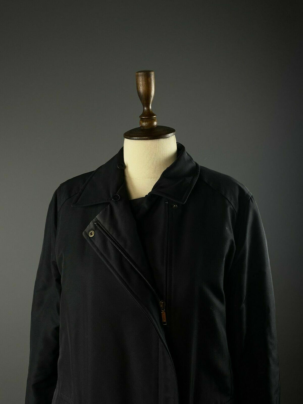 Weekend Max Mara Black Full Zip Nylon Coat Jacket – Women's 38
