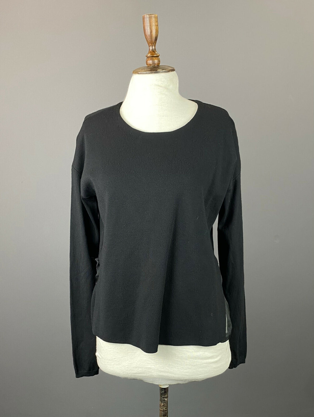 Dorothee Schumacher Black Wool Long Sleeve Belted Sweater – Women's 4