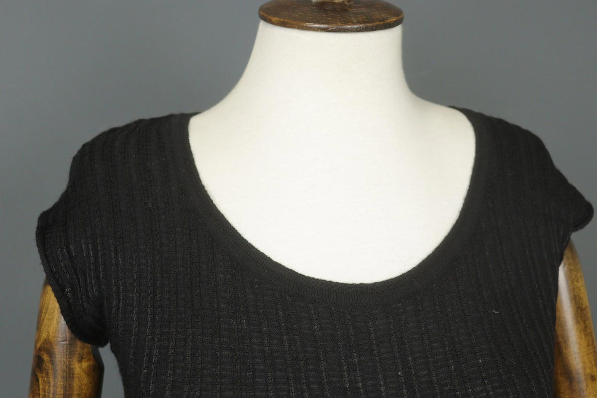 MISSONI Black Wool Knit Short Sleeve Round Neck Pullover Bodycon Dress – Size 42