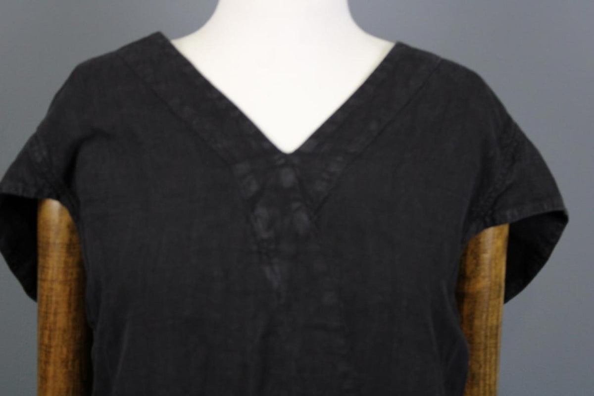 OSKA Black Linen Regular Fit V-Neck Casual Short Sleeve Long Maxi Dress – Size 2