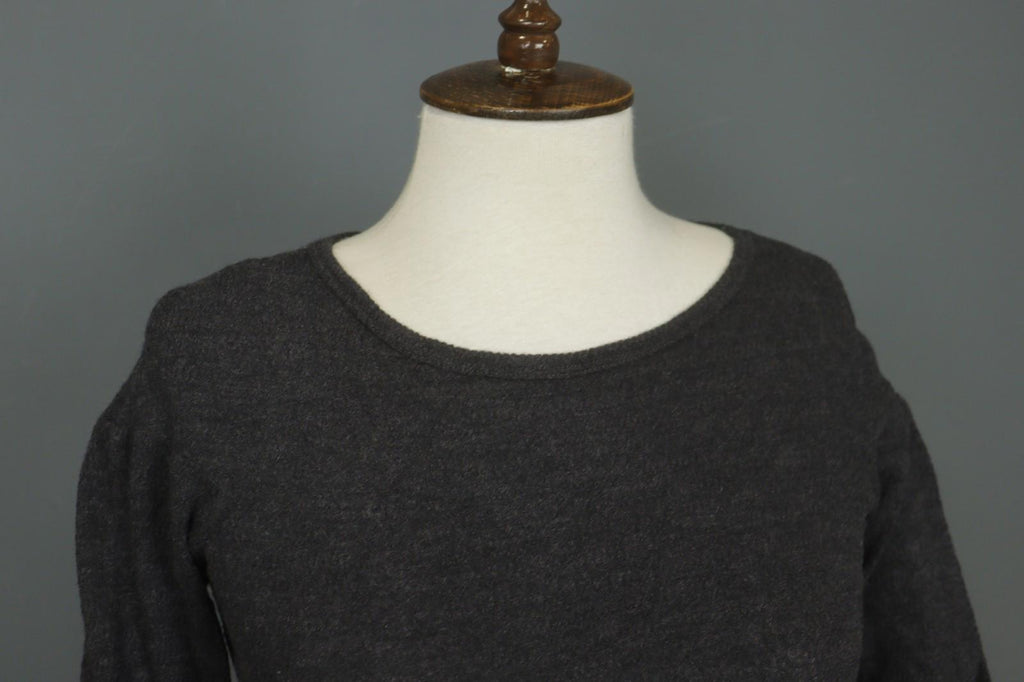 HIGH Use Gray Virgin Wool Knit Long Sleeve Round Neck Pullover Sweater – Size S