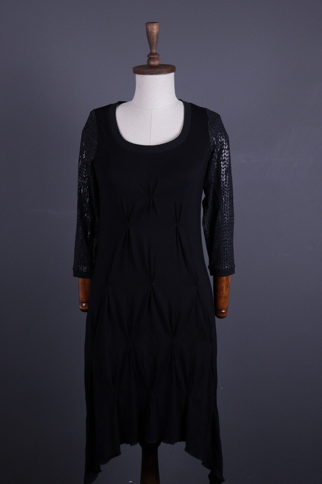Sportalm Kidzbuhel Black Sequin Long Sleeve Sweater Midi Dress 36 / S