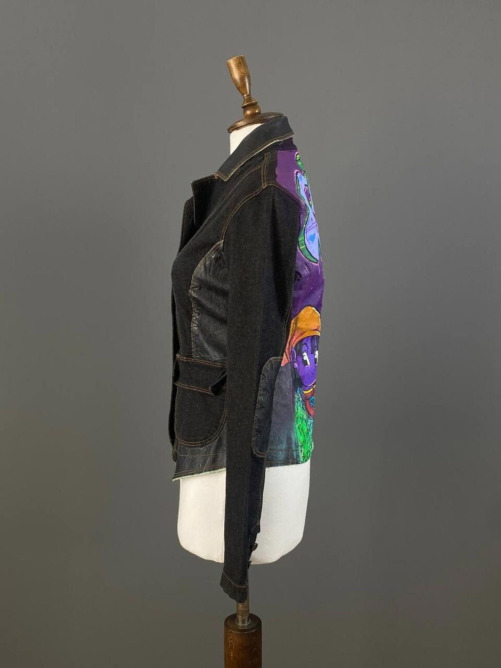 TRANSIT Jeans Black Elbow Patches Hand Print Custom Denim Jacket – Size M 2