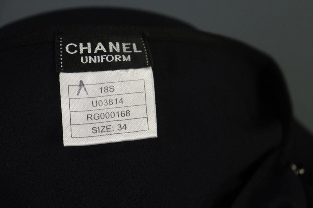 CHANEL Black Long Sleeve Button Side Slit Pullover Blouse Top – Size 34