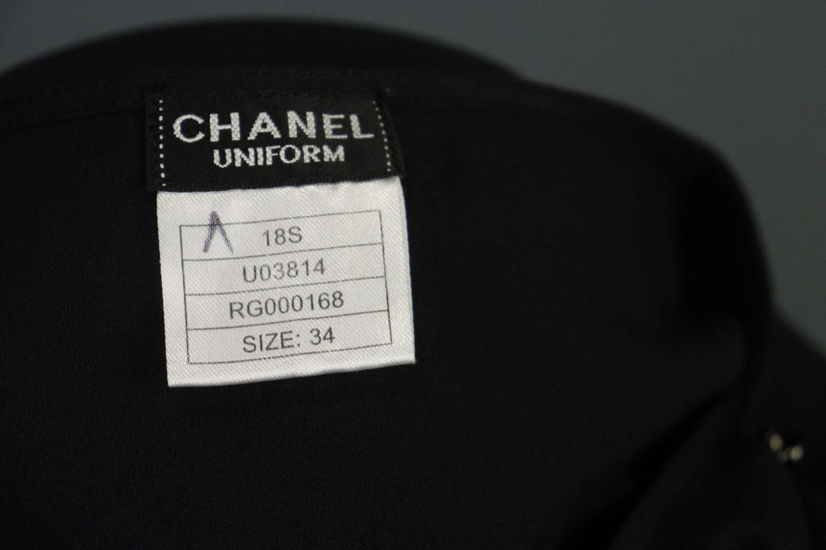 CHANEL Black Long Sleeve Button Side Slit Pullover Blouse Top – Size 34