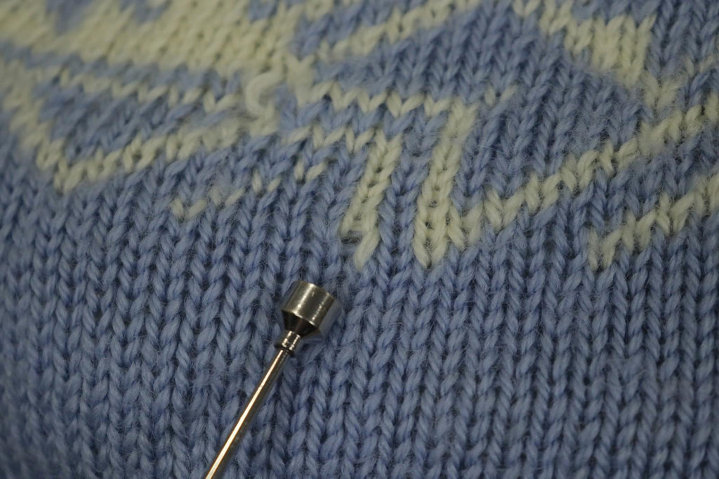 DALE OF NORWAY Blue & White Wool Knitted Mock Neck 1/4 Zip Ski Sweater – Size XS