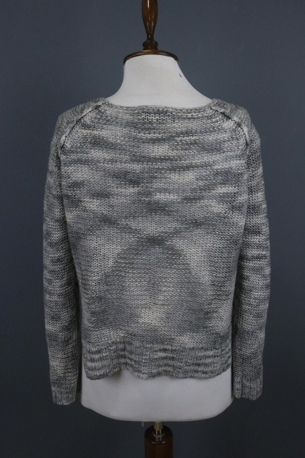 ANNETTE GORTZ Gray Long Sleeve Round Neck Lagenlook Cropped Sweater