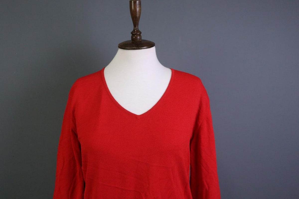 BURBERRY Red Viscose Knitted V-Neck Raglan Sleeve Pullover Sweater – Size 46
