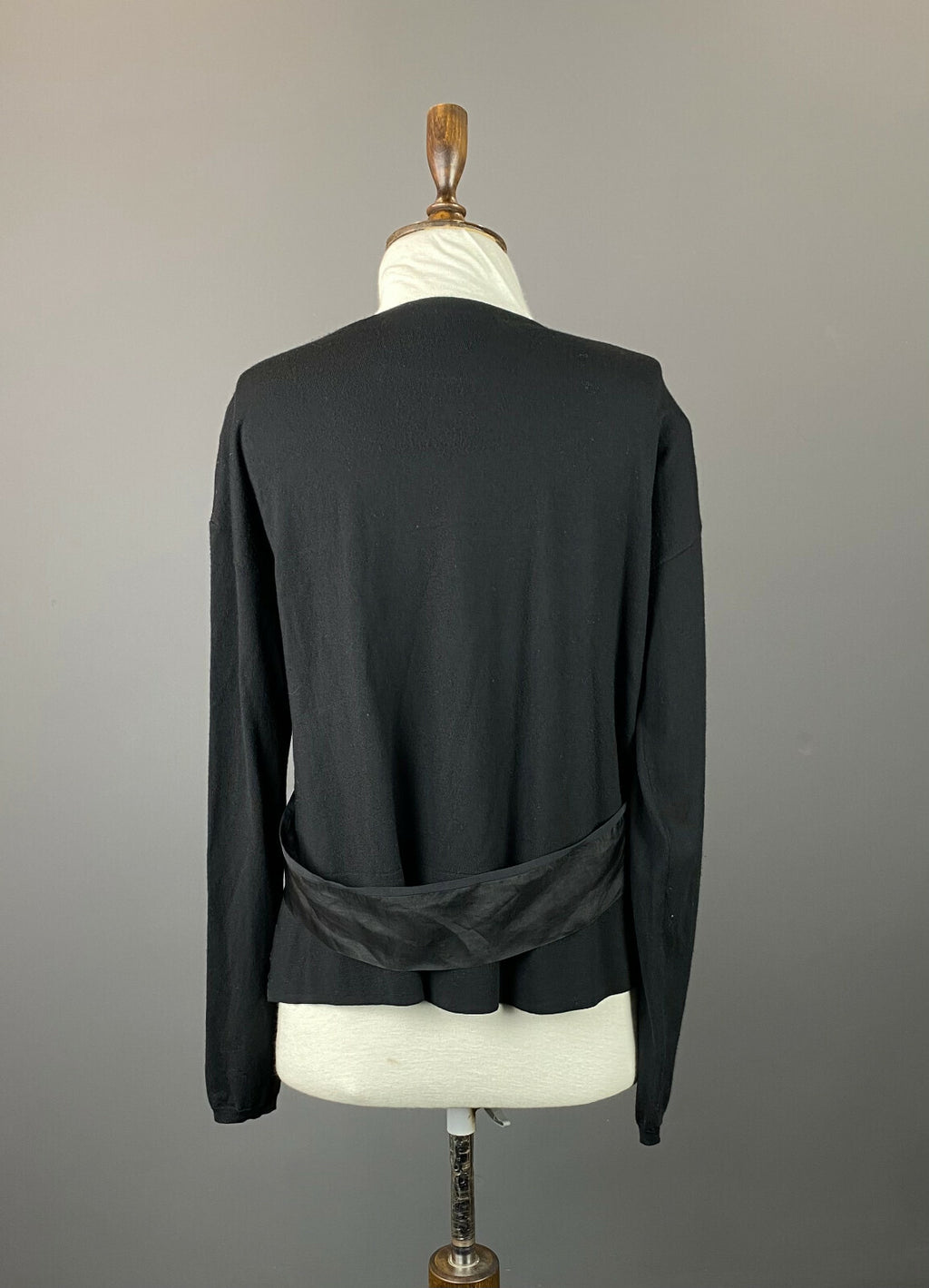 Dorothee Schumacher Black Wool Long Sleeve Belted Sweater – Women's 4