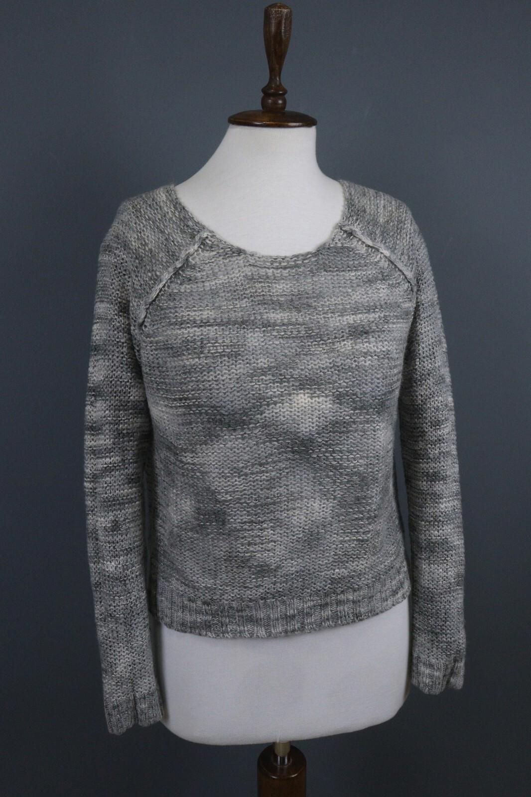 ANNETTE GORTZ Gray Long Sleeve Round Neck Lagenlook Cropped Sweater