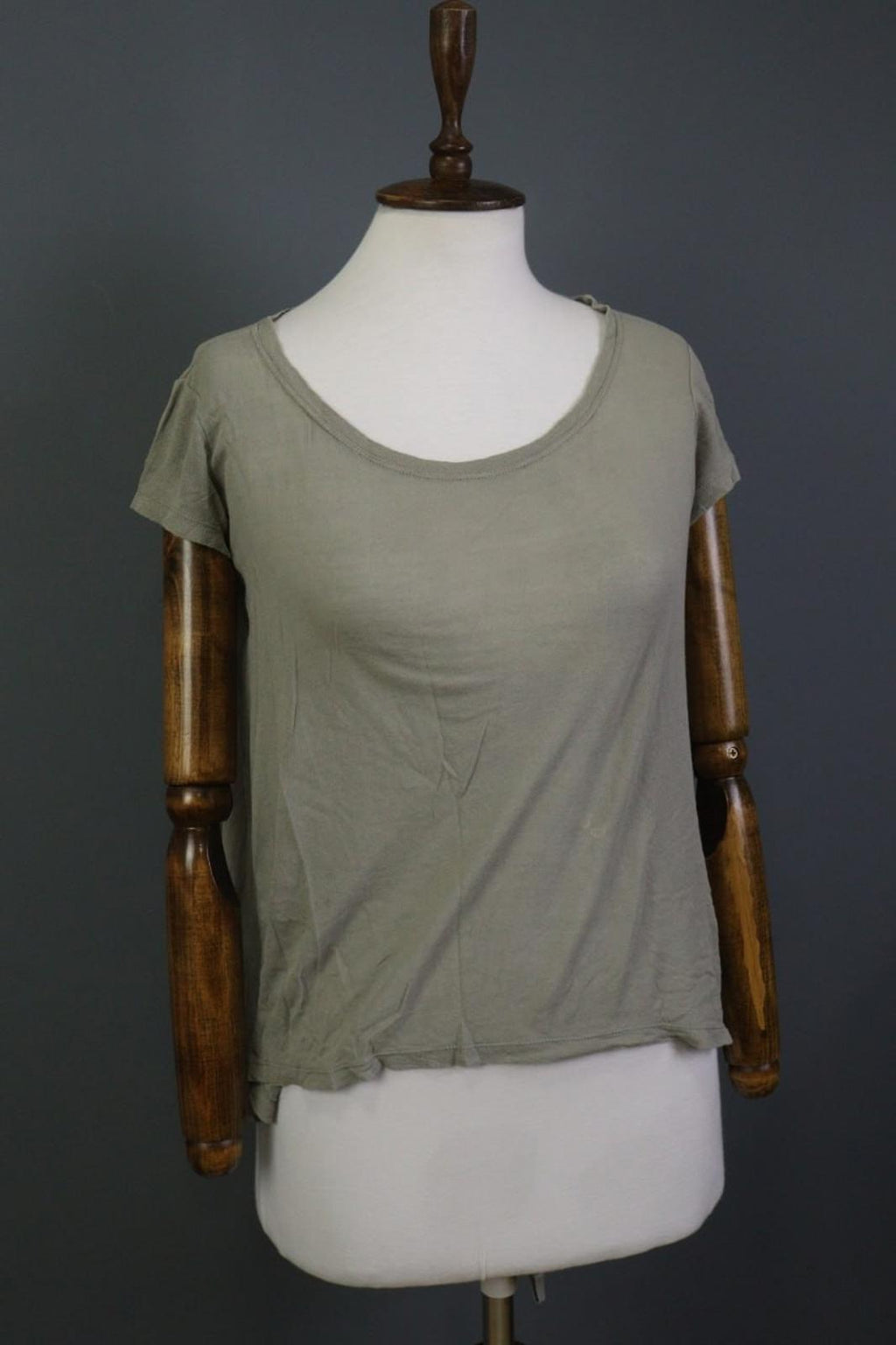 TRANSIT PAR-SUCH Gray Crew Neck Casual Short Sleeve Pullover T-Shirt Top – Size 2